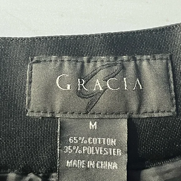 RIBBON embroidered Red Floral Skirt - Picture 3 of 10